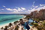 Expedia - $50 Off $200 Select Hotels