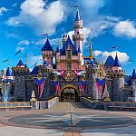 Disneyland Resort in California – 2-Day Park Hopper Ticket with Lightning Lane Multi Pass $389.99
